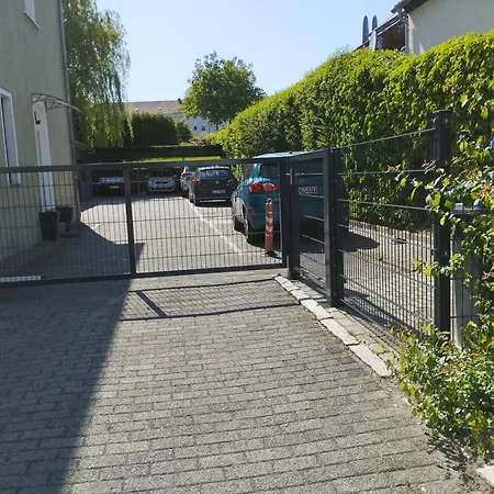 Ferienzimmer 3 Johanna-dreyer-strasse *